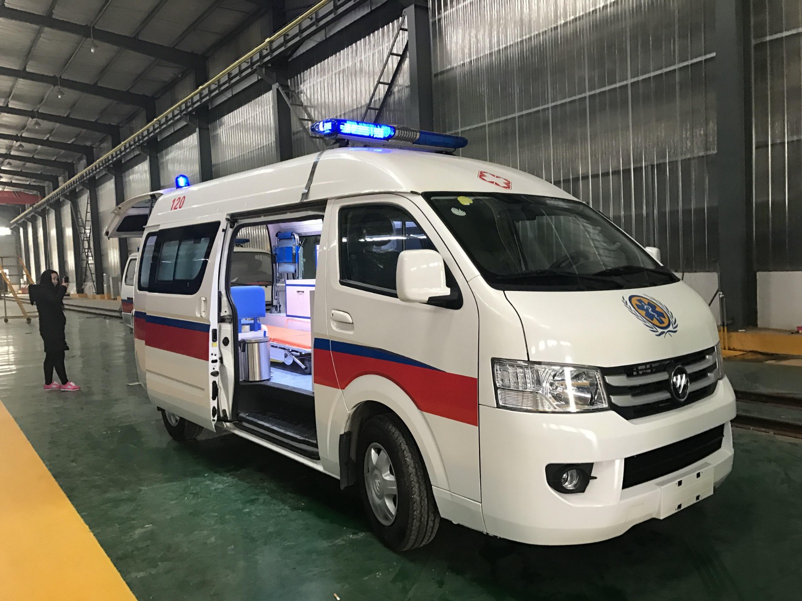 确山县救护车转院